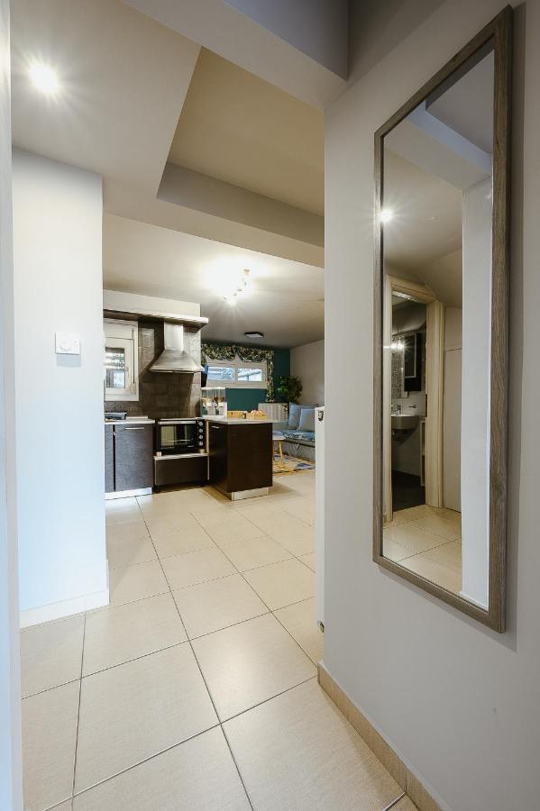 Le Petit Jardin #2 Apartamento Volos Exterior foto