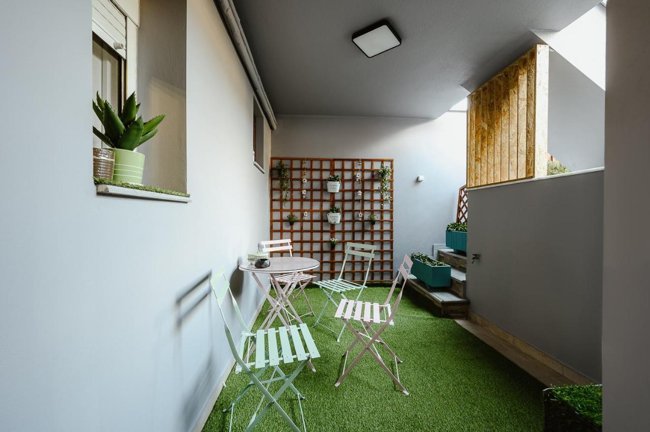 Le Petit Jardin #2 Apartamento Volos Exterior foto