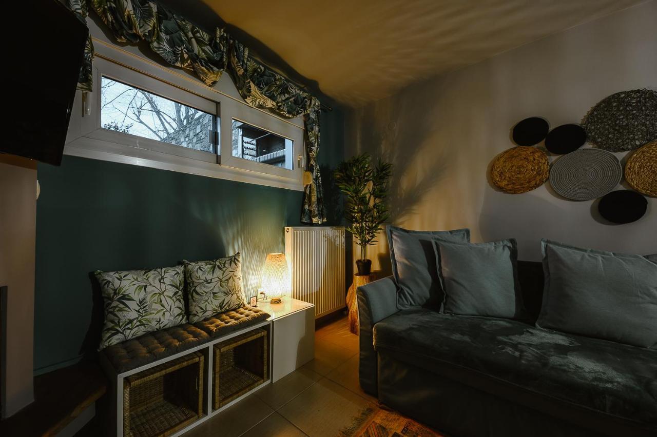Le Petit Jardin #2 Apartamento Volos Exterior foto