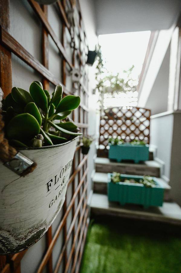 Le Petit Jardin #2 Apartamento Volos Exterior foto